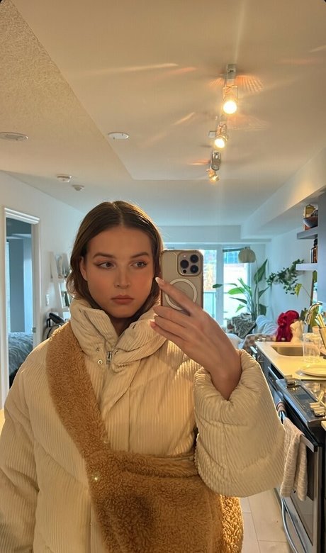 Maya V Henry onlyfans leaks nude