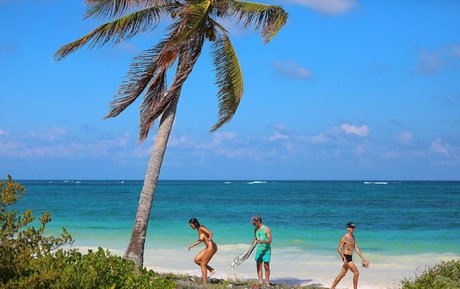 Priscilla Huggins onlyfans tits