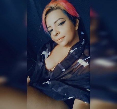 liliveil666 onlyfans model photos