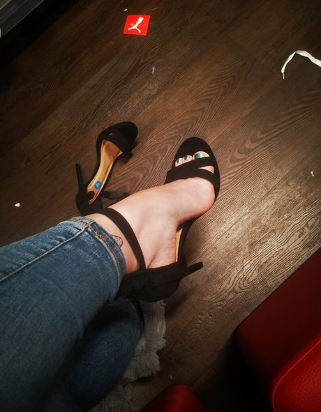 higharches bella joi onlyfans