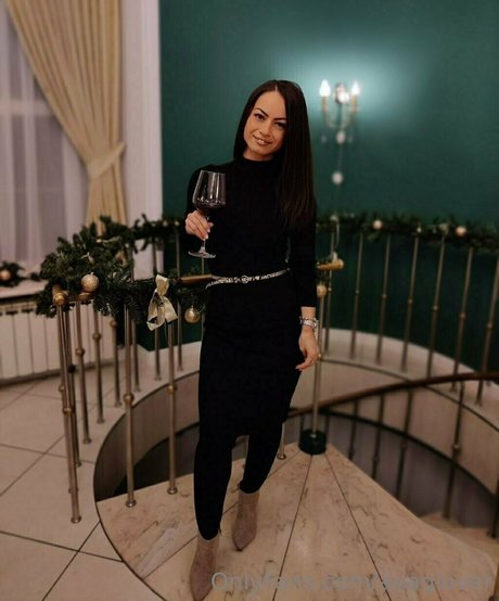 avaglover onlyfans nude photos