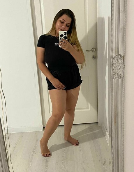 ariamoreu leak onlyfans