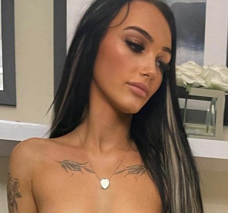 rhe elizabethxox leaked onlyfans pictures