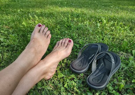 take my feet onlyfans photo