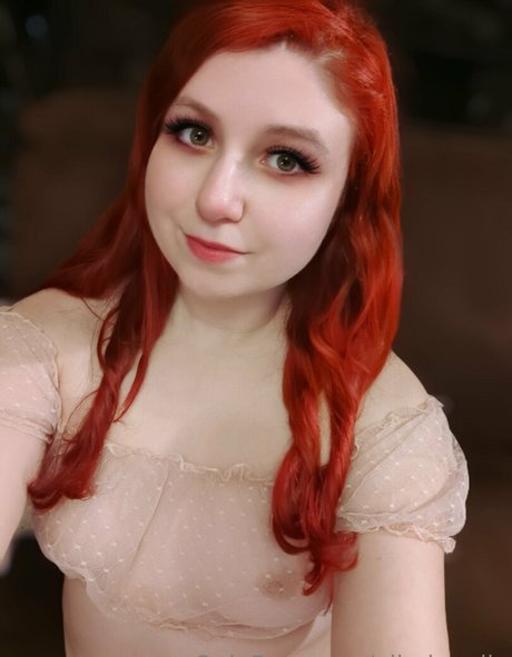 elladonella only fans pics