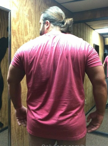 beefyrog onlyfans naked