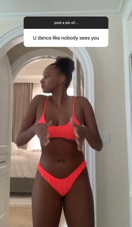 Ashley Nicole Williams onlyfans model photos