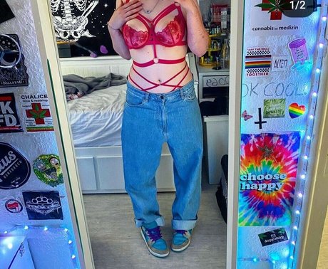 its just a cigarette onlyfans naked pics