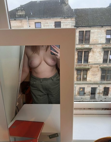 littlegreenghoul only fans leaks