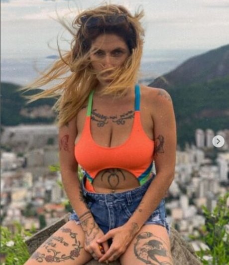 exvadiacareca onlyfans leak new