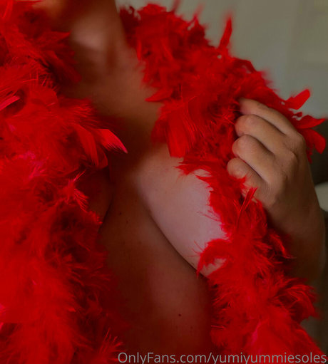 yumiyummiesoles onlyfans sextape