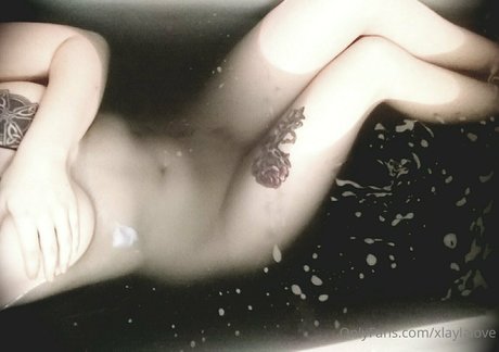 xlaylalove onlyfans pics
