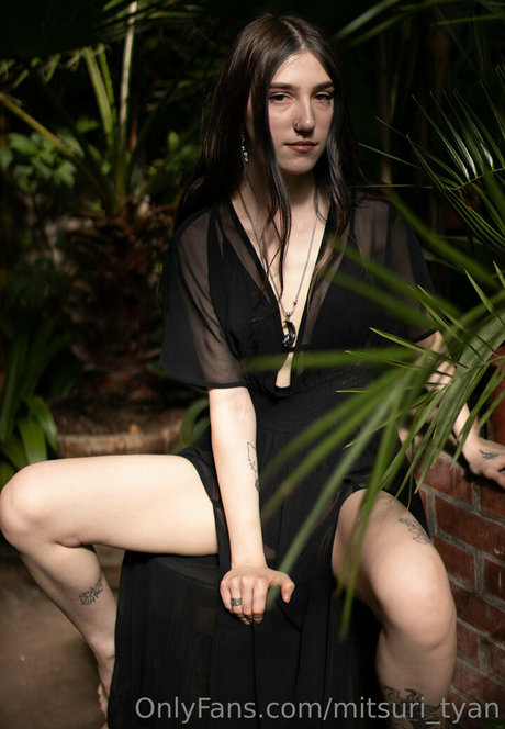 baby and dollyy onlyfans post