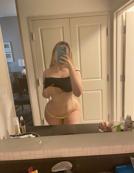 shelsonlyfans onlyfans pics