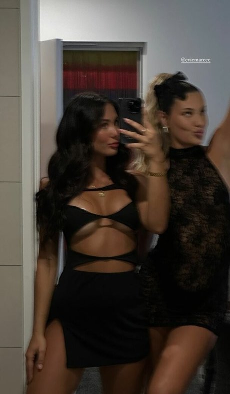 skyemoodyy onlyfans nudes leaks