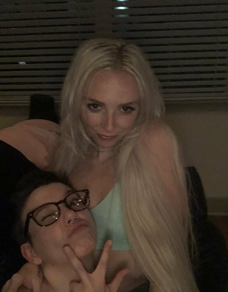 remireagan onlyfans nude leaks