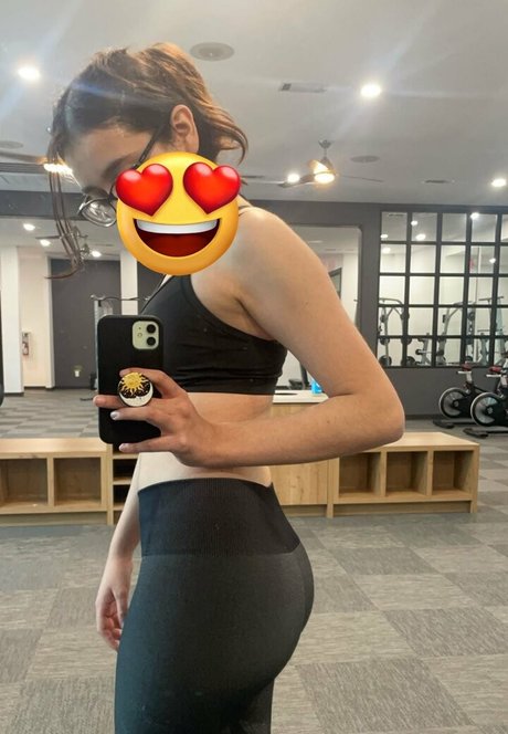 FloriGoAway onlyfans nude pics