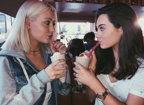 Alexi Blue onlyfans leams