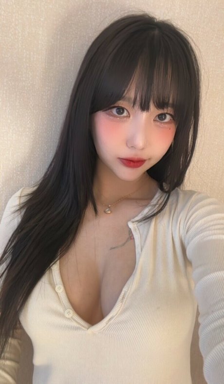 beautiful tits onlyfans sexy xxx shots