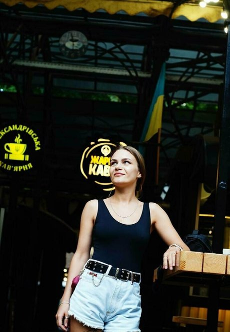 yummysofie onlyfans nude leaks