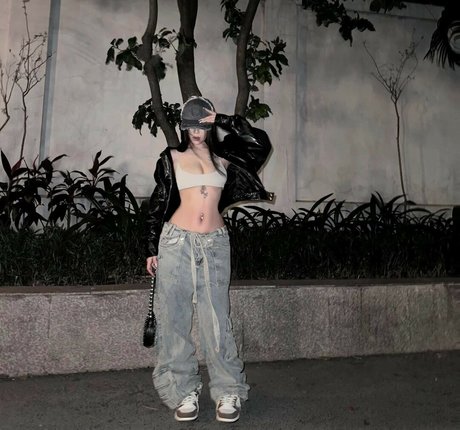 Veronica Lucifer hot onlyfans