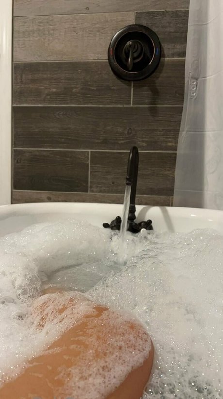 indywright onlyfans nudes leak