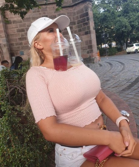 jessy bunny nude onlyfans pics