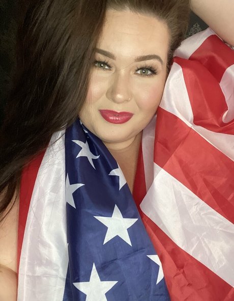 juicylucy505free only fans leaks