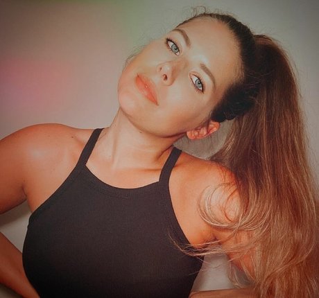 lindseyyok naked onlyfans leaks