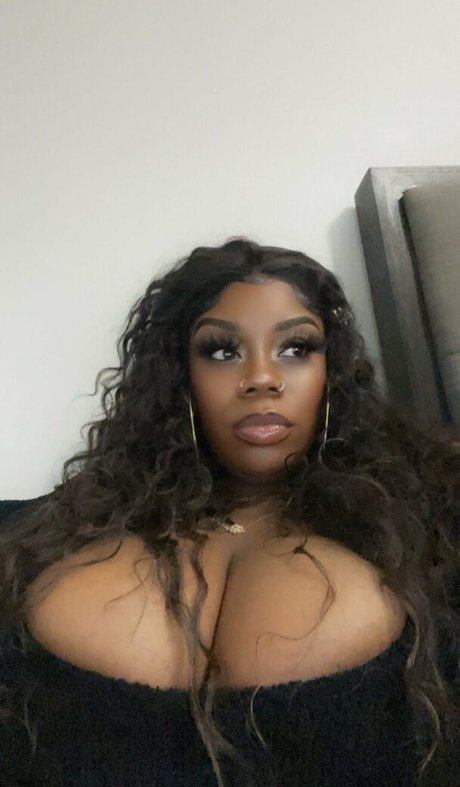 ILookLikeBaae is on onlyfans