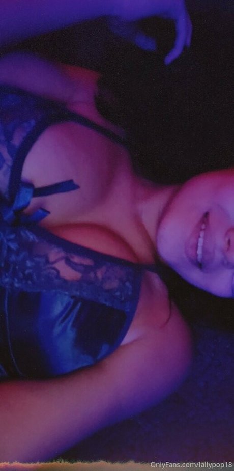 lallypop18 onlyfans nide