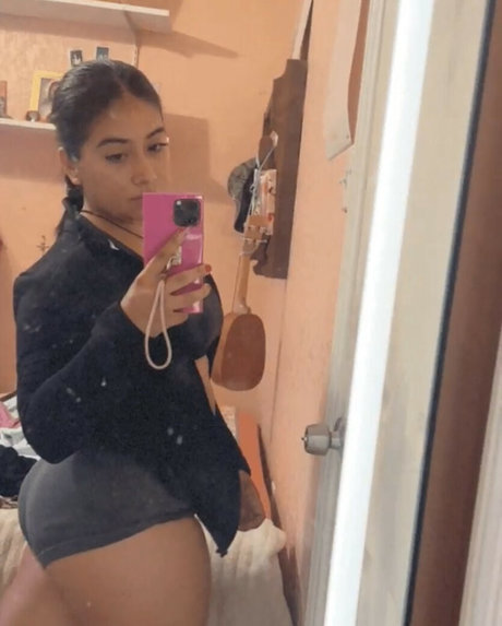 Gabrielamhdzz onlyfans porn