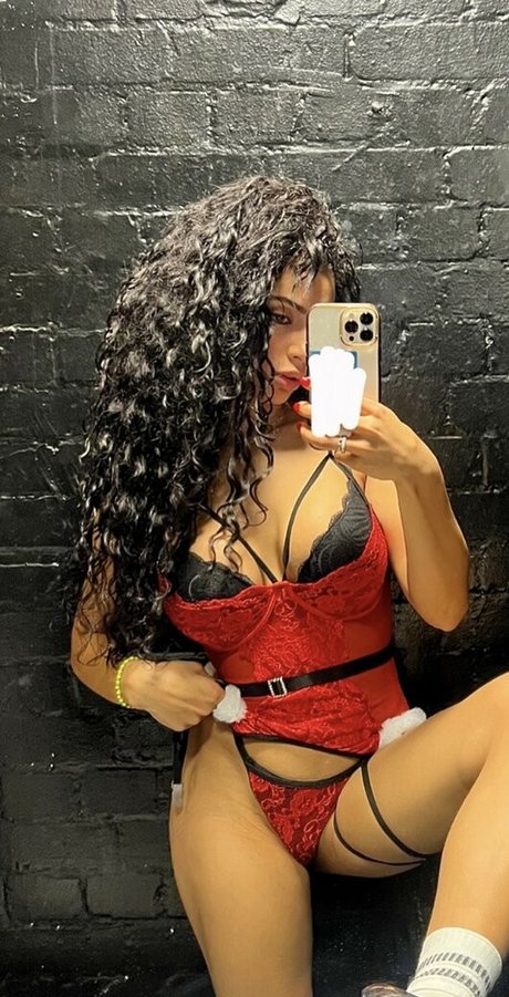 Leareynafaria onlyfans leak naked