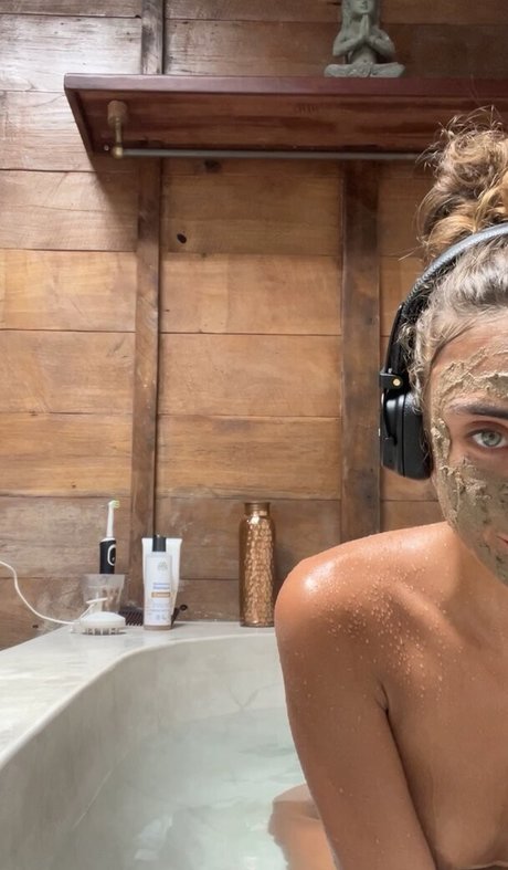 Vanessa Moe nude onlyfans leak