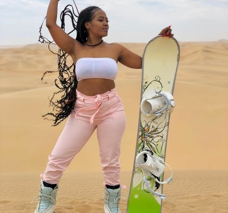 Bella Batista onlyfans lesk