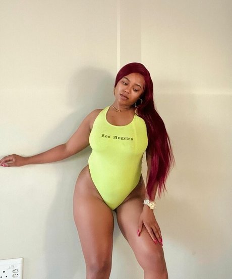 Bella Batista Profile pic