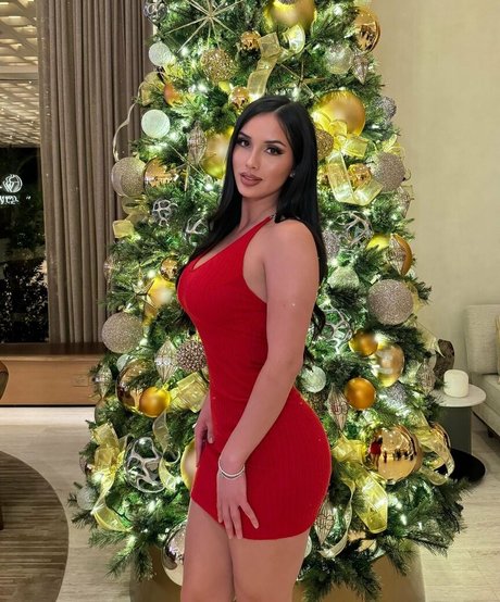 anissagodina naked only fans