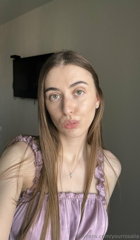 yourrosalia onlyfans nudes leaked