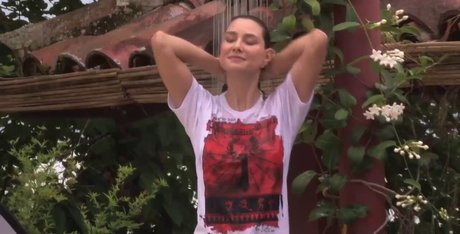 Lavinia Vlasak onlyfans leaked