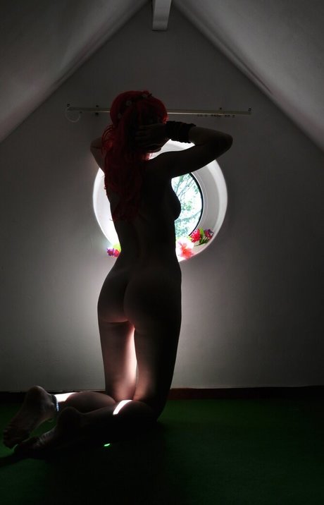 GroovyFlowerGirl onlyfans nude tits