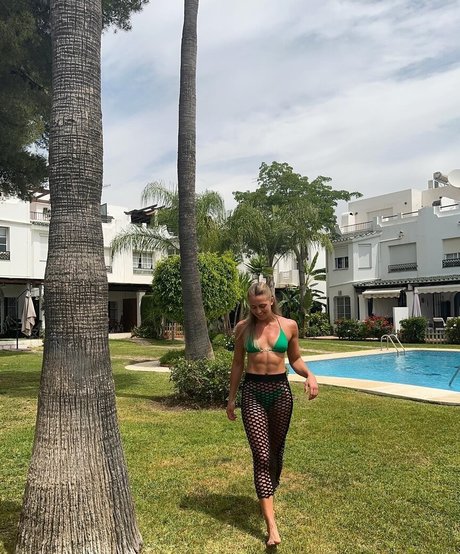 Dakota Ditcheva onlyfans model