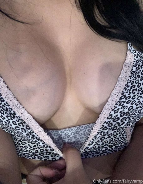 Vamppixiee onlyfans model images