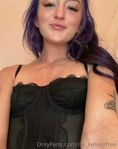 kelseyannefree onlyfans sex leak