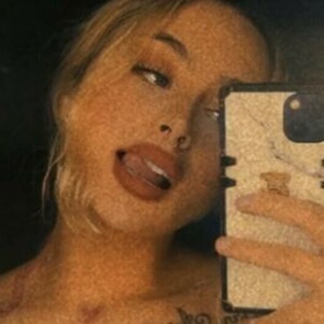 Bubble Bella onlyfans nude content