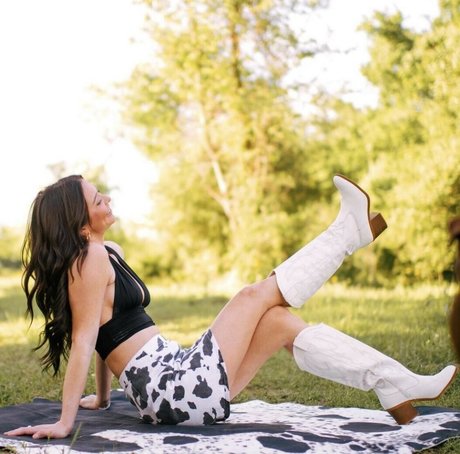 megreilyy onlyfans pics