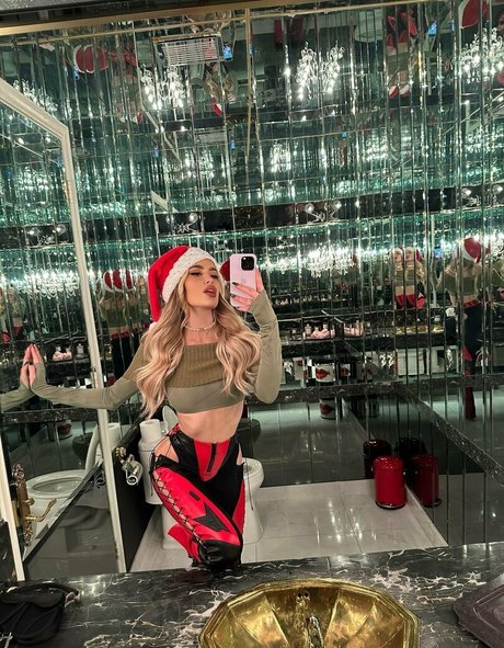 elenakamperi onlyfans sex tape