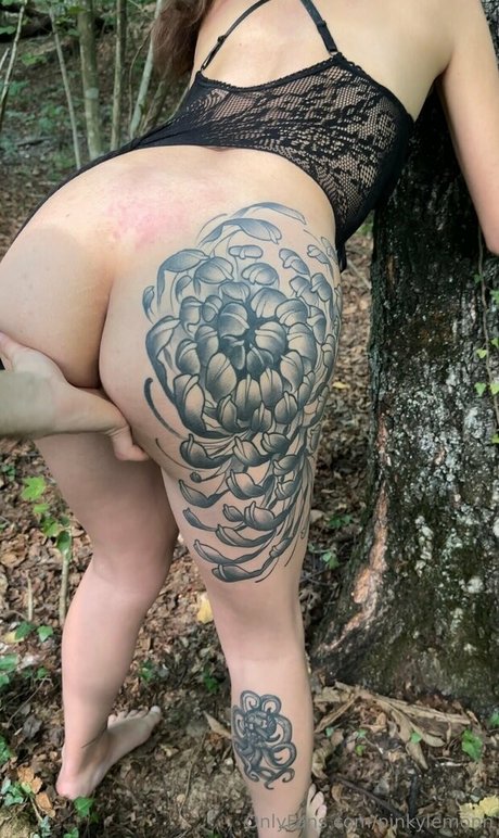 pinkylemonn only fans nude