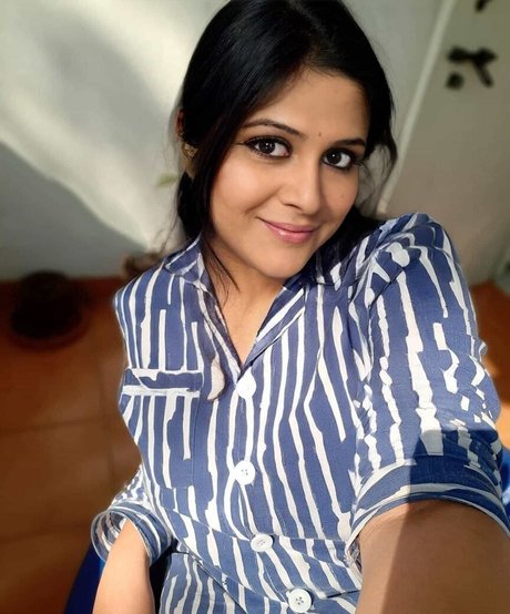 Damini Arora onlyfans keak