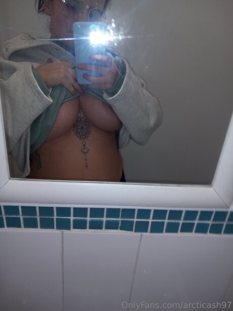 arcticash97 strip onlyfans