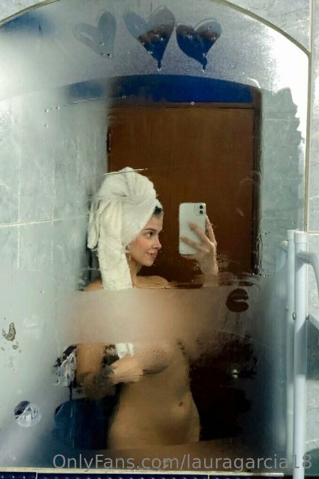Laura Garcia onlyfans nude leak